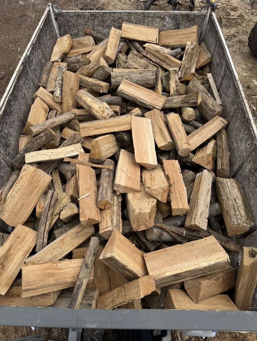 Dépôt bois de chauffage Verneuil-l'Étang 77390